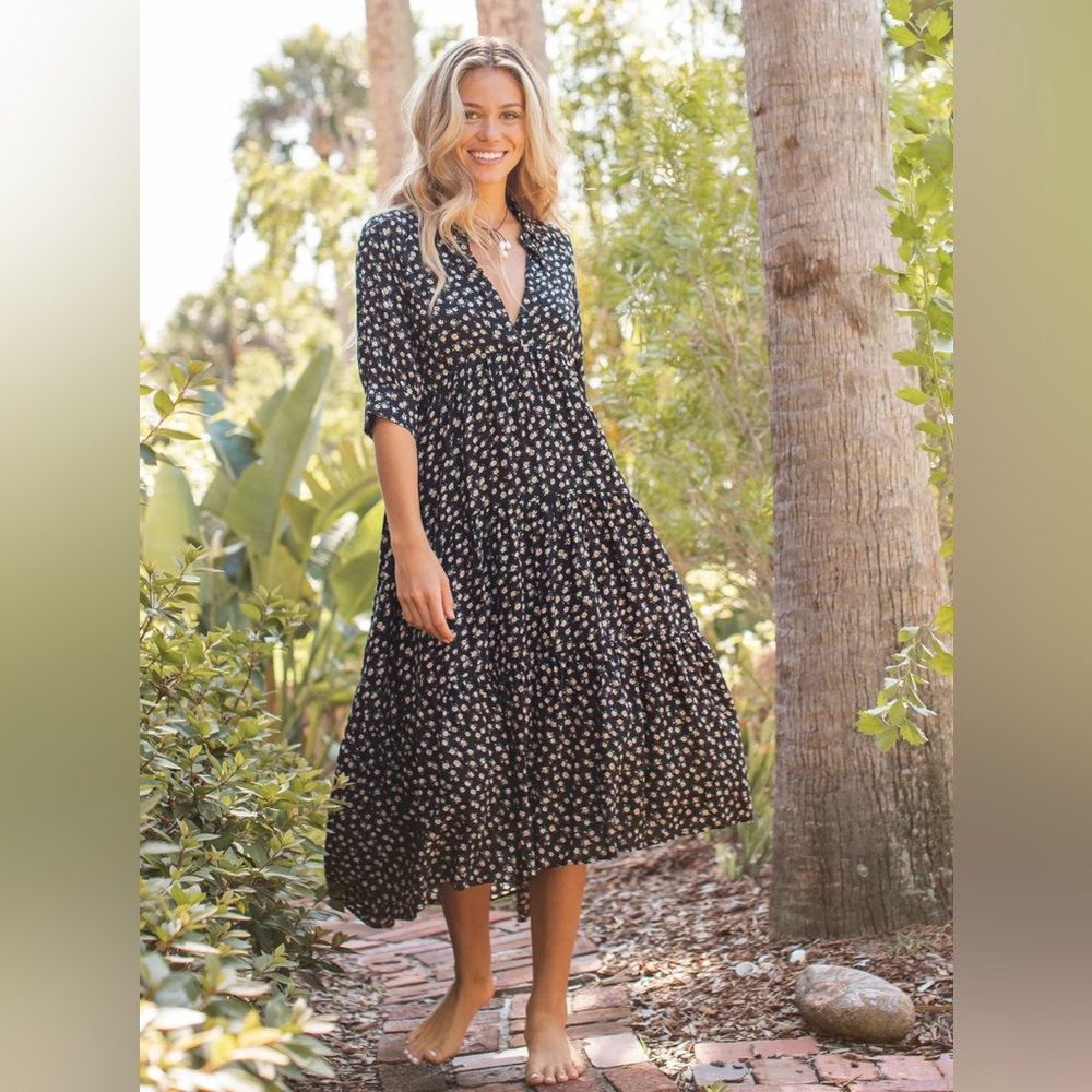 NATURAL LIFE Black Floral Midi Dress